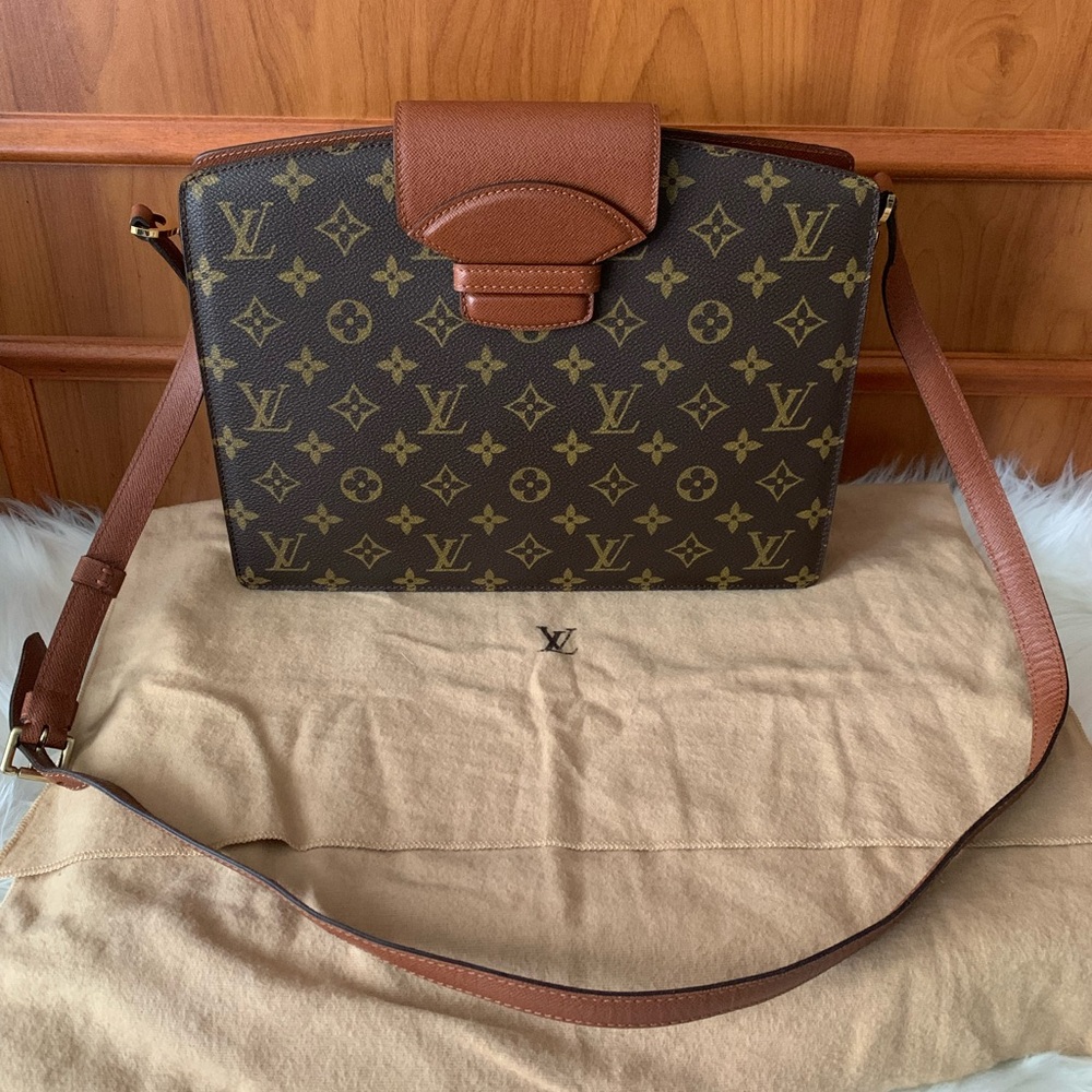 Louis Vuitton Monogram Courcelle 🦄 Unicorn item